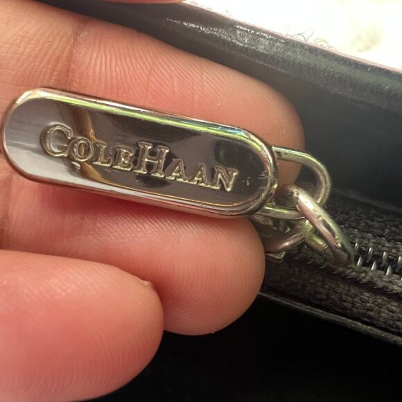 Cole Haan Black Leather Shoulder Bag Vintage Amber Handle Purse - Picture 6 of 10